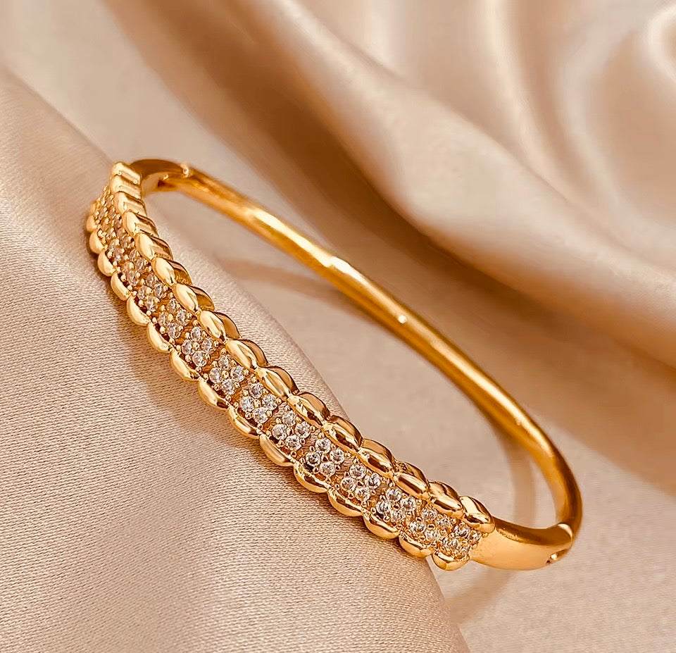 Optimum Elite Layered Gold Bracelet